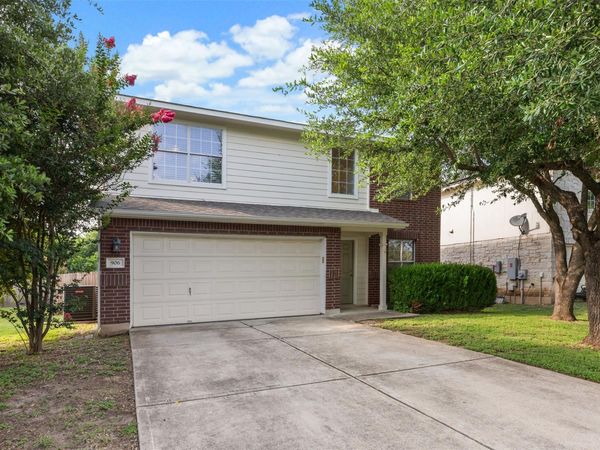 906 Indian Meadow DR, Georgetown, TX 78626