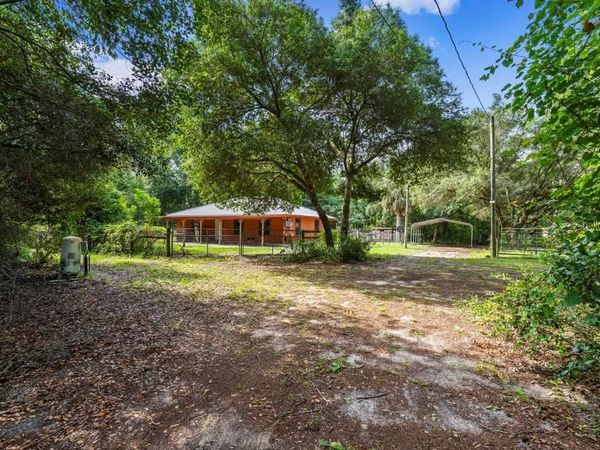 24607 POLAR BEAR ROAD, PAISLEY, FL 32767