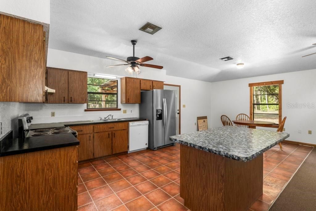 24607 Polar Bear Road, Paisley, FL 32767 Photo