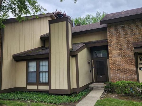 25311 Greenbrooke Drive , Southfield, MI 48033