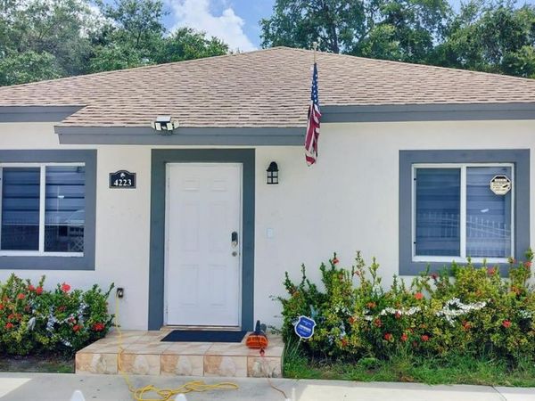 4223 NW 32nd Ave , Miami, FL 33142