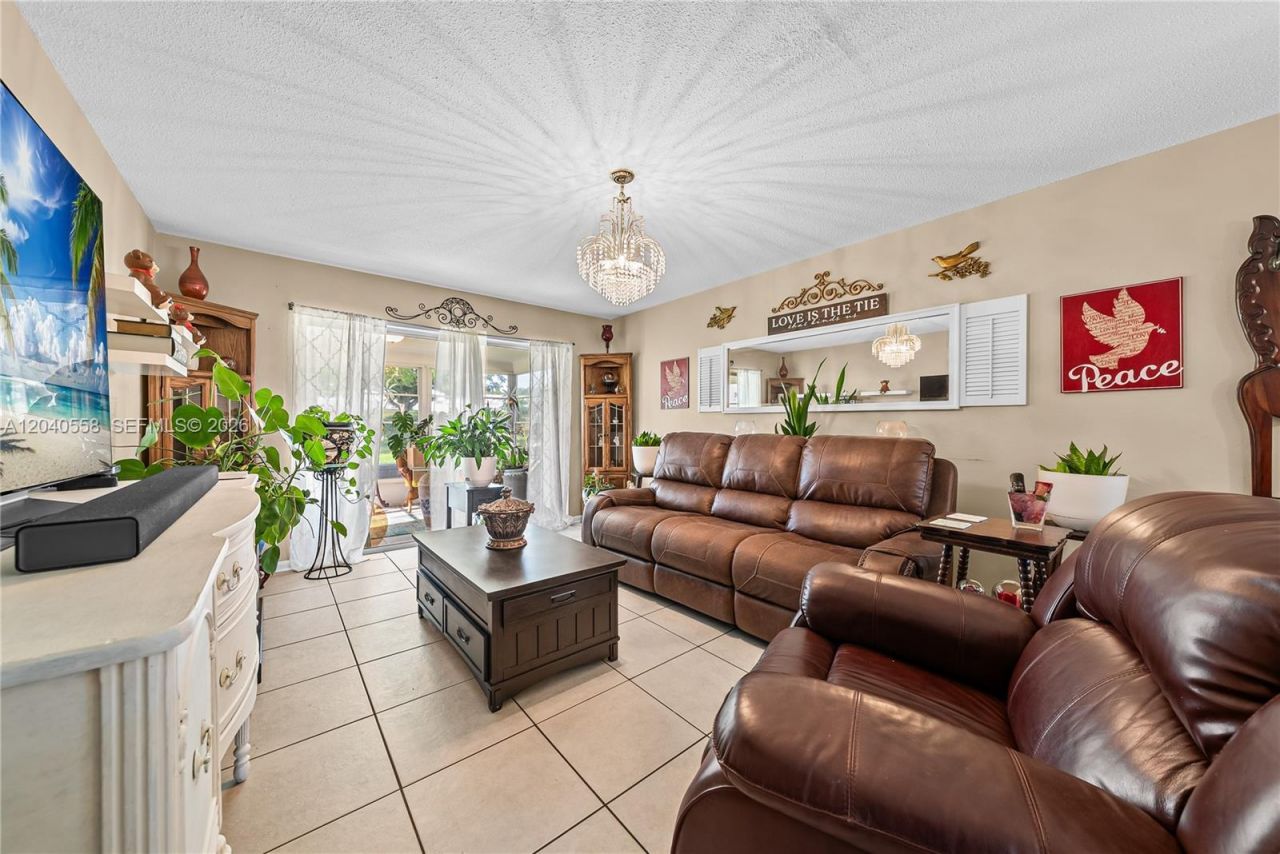 2208 Gardenia Way , Lehigh Acres, FL 33936 Photo