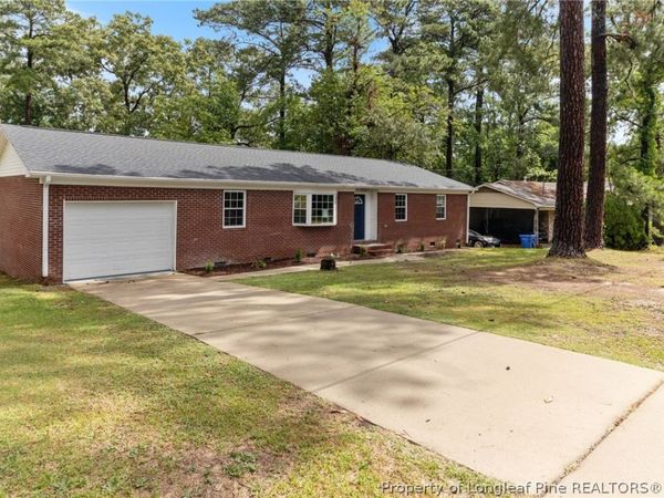507 Warmsprings Drive, Fayetteville, NC 28303
