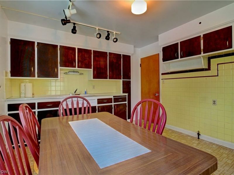 5708 Stickney Avenue, Cleveland, OH 44144 Photo 8
