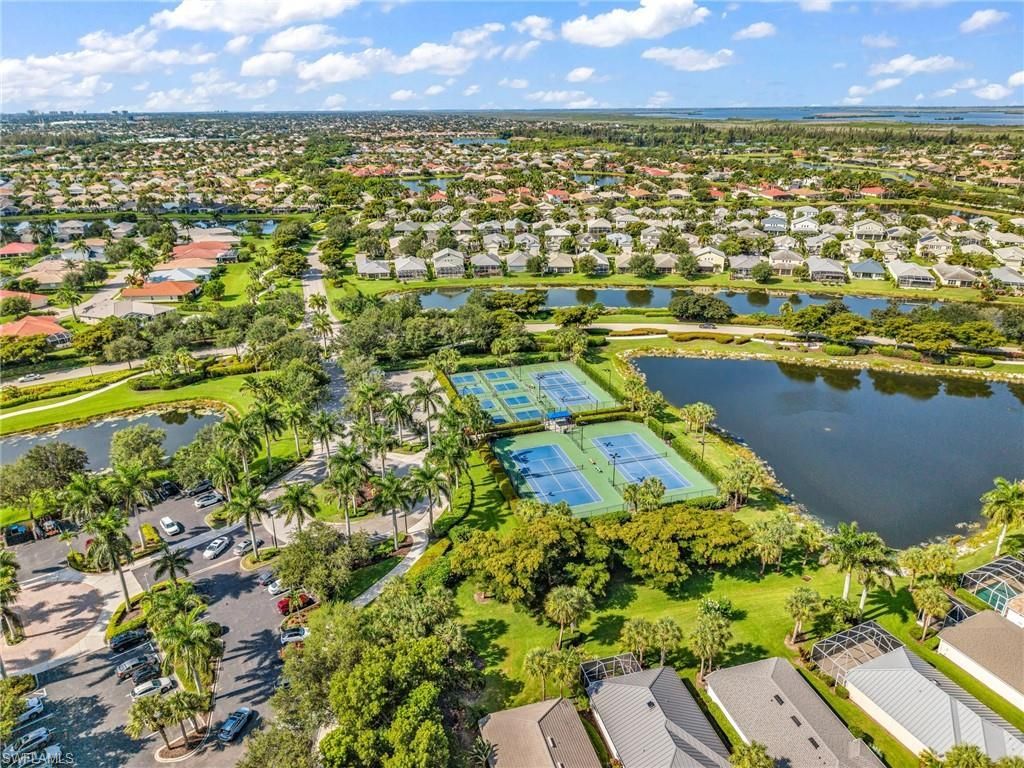 2656 Anguilla Dr, Cape Coral, FL 33991 Photo
