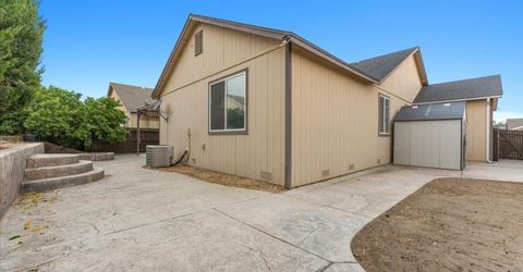 1351 Shadow Lane, Fernley, NV 89408 Photo