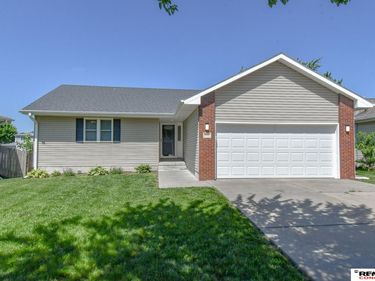 1601 SW 25 Street, Lincoln, NE 68522