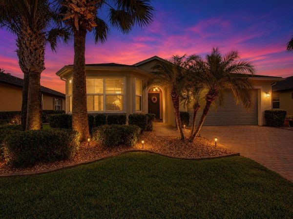 11861 SW Crestwood Circle, Port St. Lucie, FL 34987