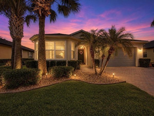 11861 SW Crestwood Circle, Port St. Lucie, FL 34987