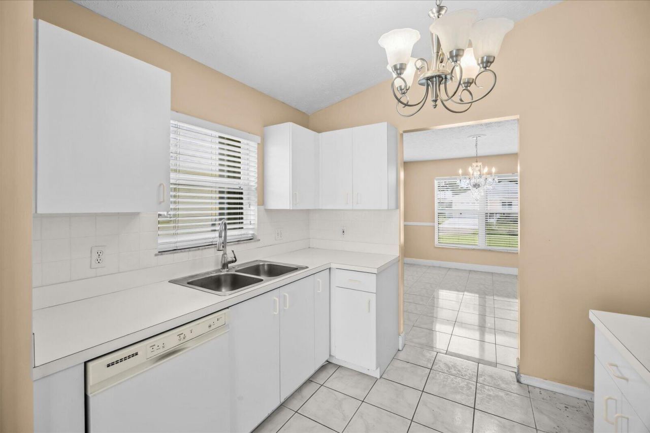 413 European Lane, Fort Pierce, FL 34982 Photo