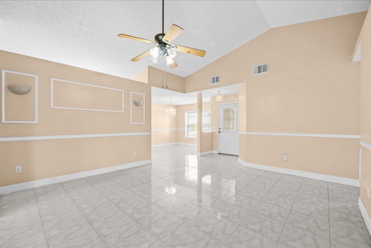 413 European Lane, Fort Pierce, FL 34982 Photo