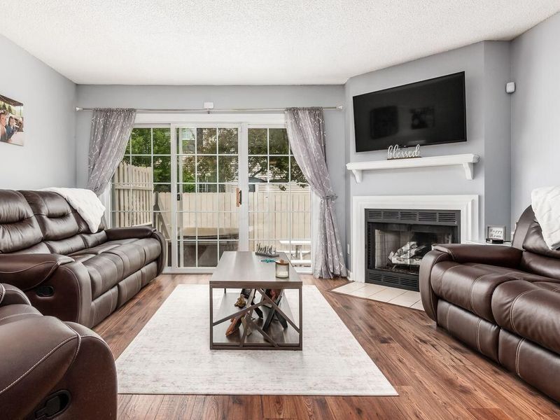 5382 Coral Berry Drive, Unit 71D, Columbus, OH 43235 Photo 11