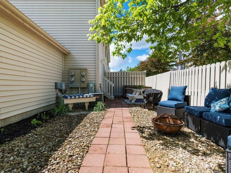 5382 Coral Berry Drive, Unit 71D, Columbus, OH 43235 Photo 29