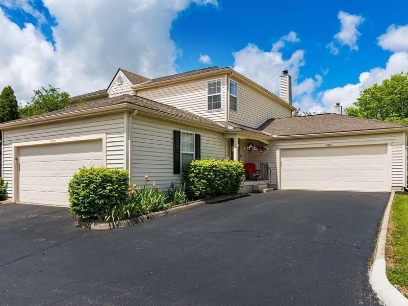 5382 Coral Berry Drive, Unit 71D, Columbus, OH 43235 Photo 3