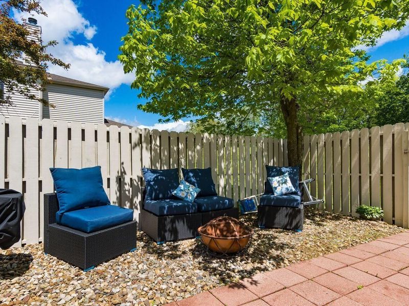 5382 Coral Berry Drive, Unit 71D, Columbus, OH 43235 Photo 31