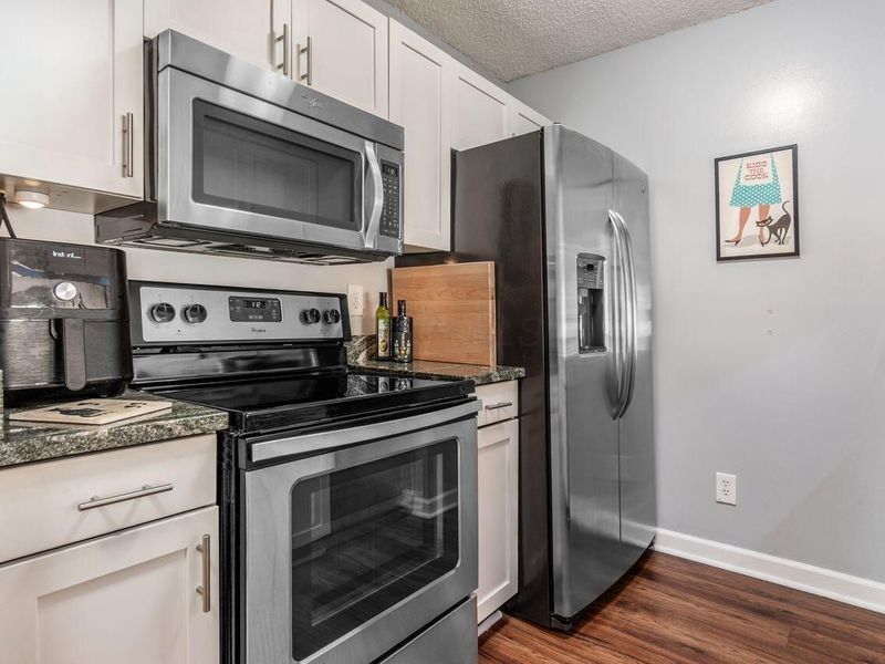 5382 Coral Berry Drive, Unit 71D, Columbus, OH 43235 Photo 8