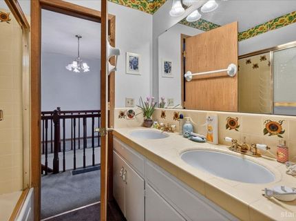 1624 Glenwood Way, South Lake Tahoe, CA 96150 Photo