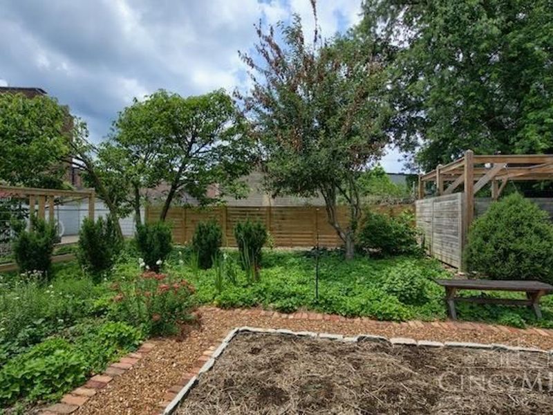 1659 Cooper Street, Cincinnati, OH 45223 Photo 91