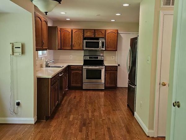 5243 KAYWOOD COURT , FAIRFAX, VA 22032