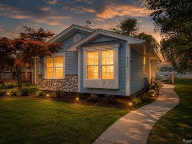 2100 N Channel Drive, Clay Township, Mi 48028