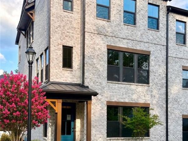 110 Bridgecrest Road, Roswell, GA 30075