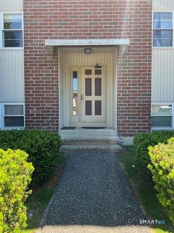 5 Belair, Unit 5, New Milford, CT 06776 Main Photo