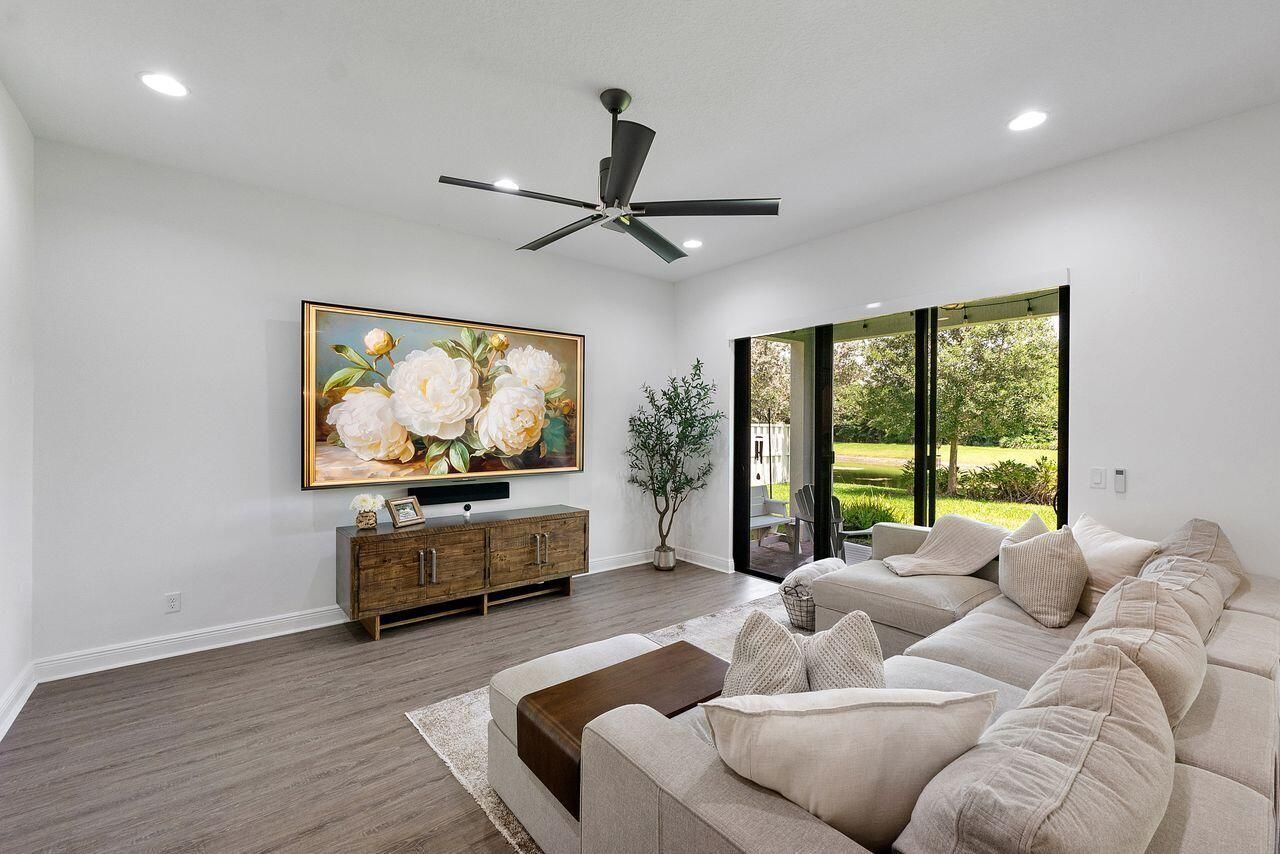 9013 NW 39th Street, Coral Springs, FL 33065 Photo