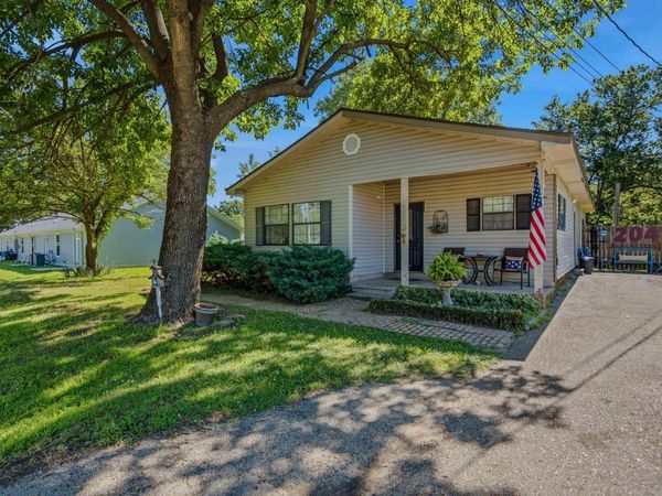204 Peach Street, Harrisburg, AR 72432