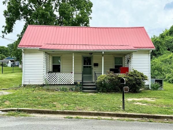 416 Cain Ave, Morristown, TN 37813