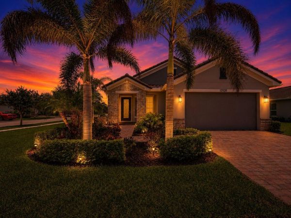 12520 SW Weeping Willow Avenue, Port St. Lucie, FL 34987