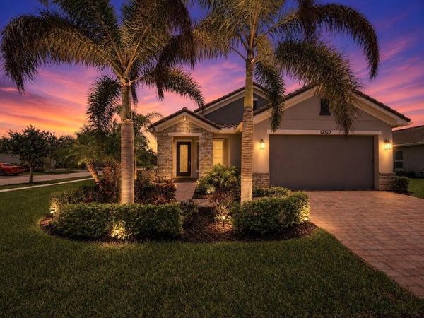12520 SW Weeping Willow Avenue, Port St. Lucie, FL 34987
