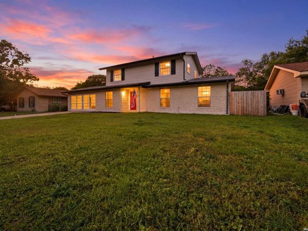 5127 CRUSADE DR, San Antonio, TX 78218