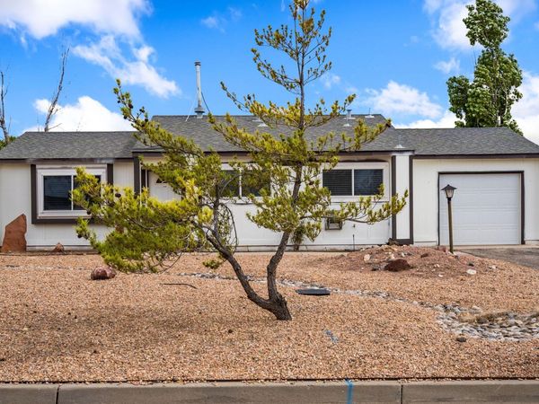 143 Pecos Loop SE, Rio Rancho, NM 87124