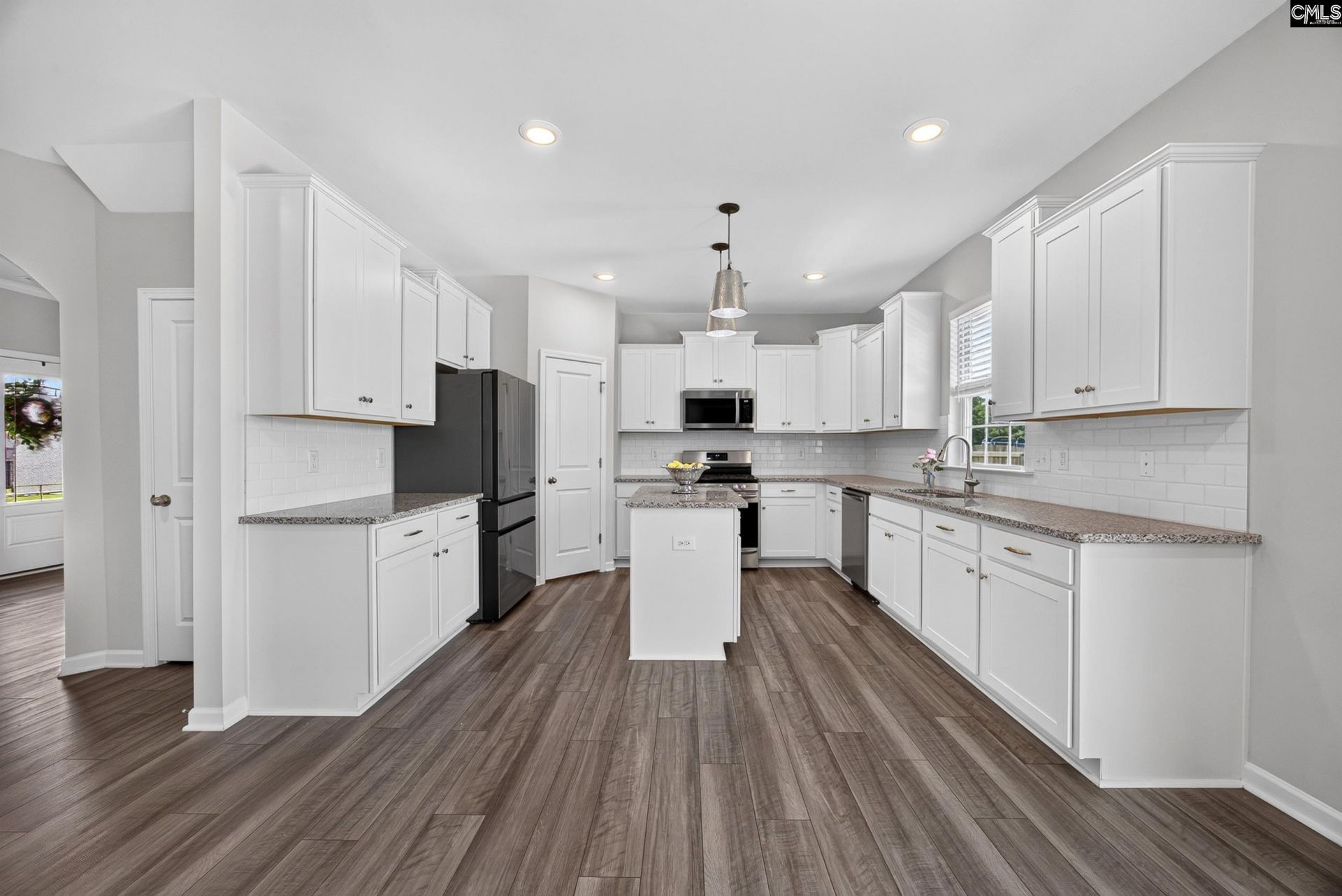 307 Broom Street Photo 16