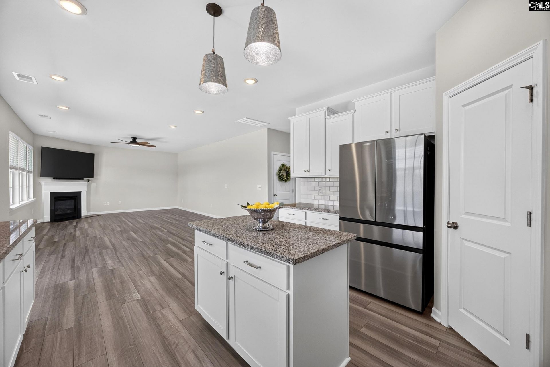 307 Broom Street Photo 23