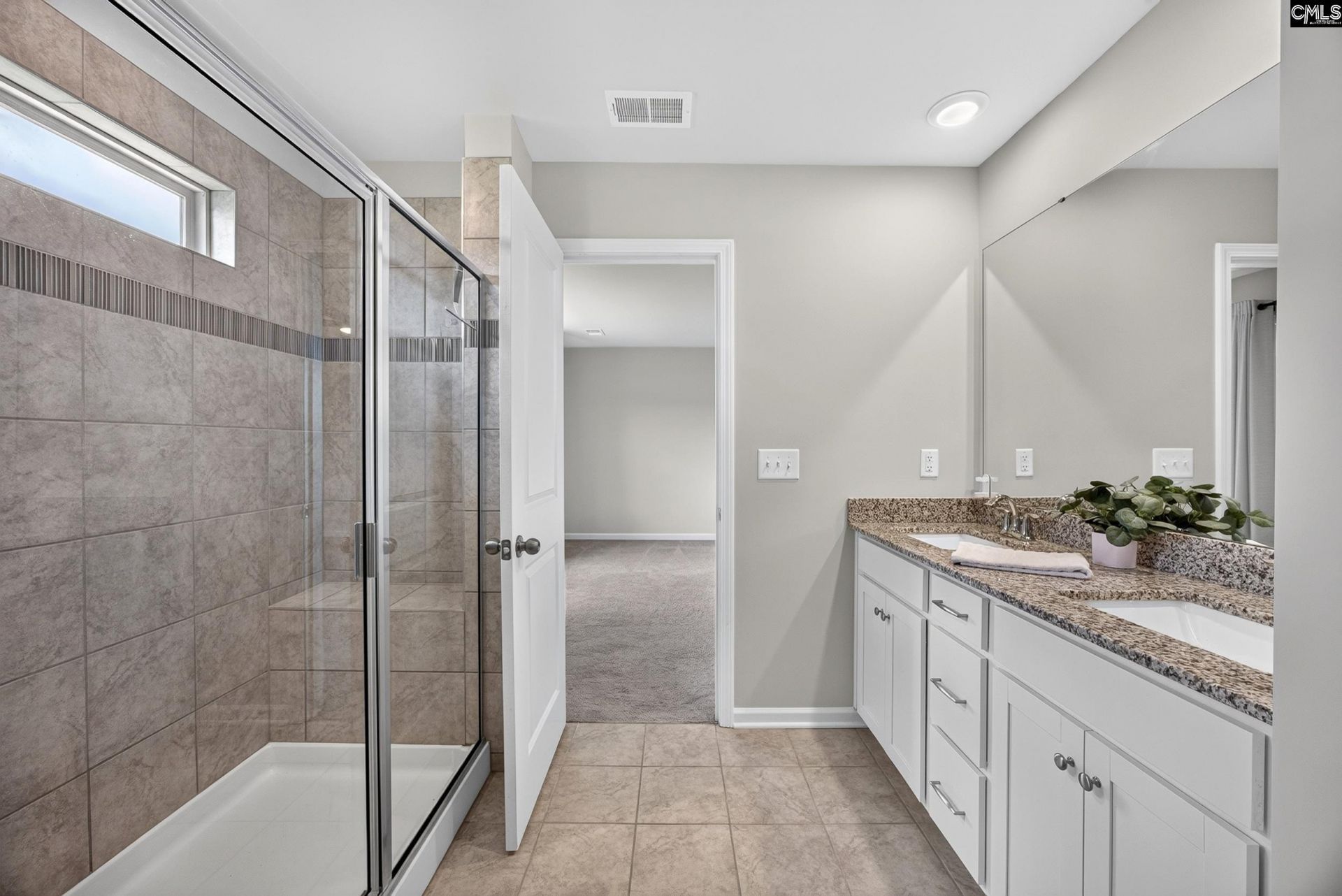 307 Broom Street Photo 36