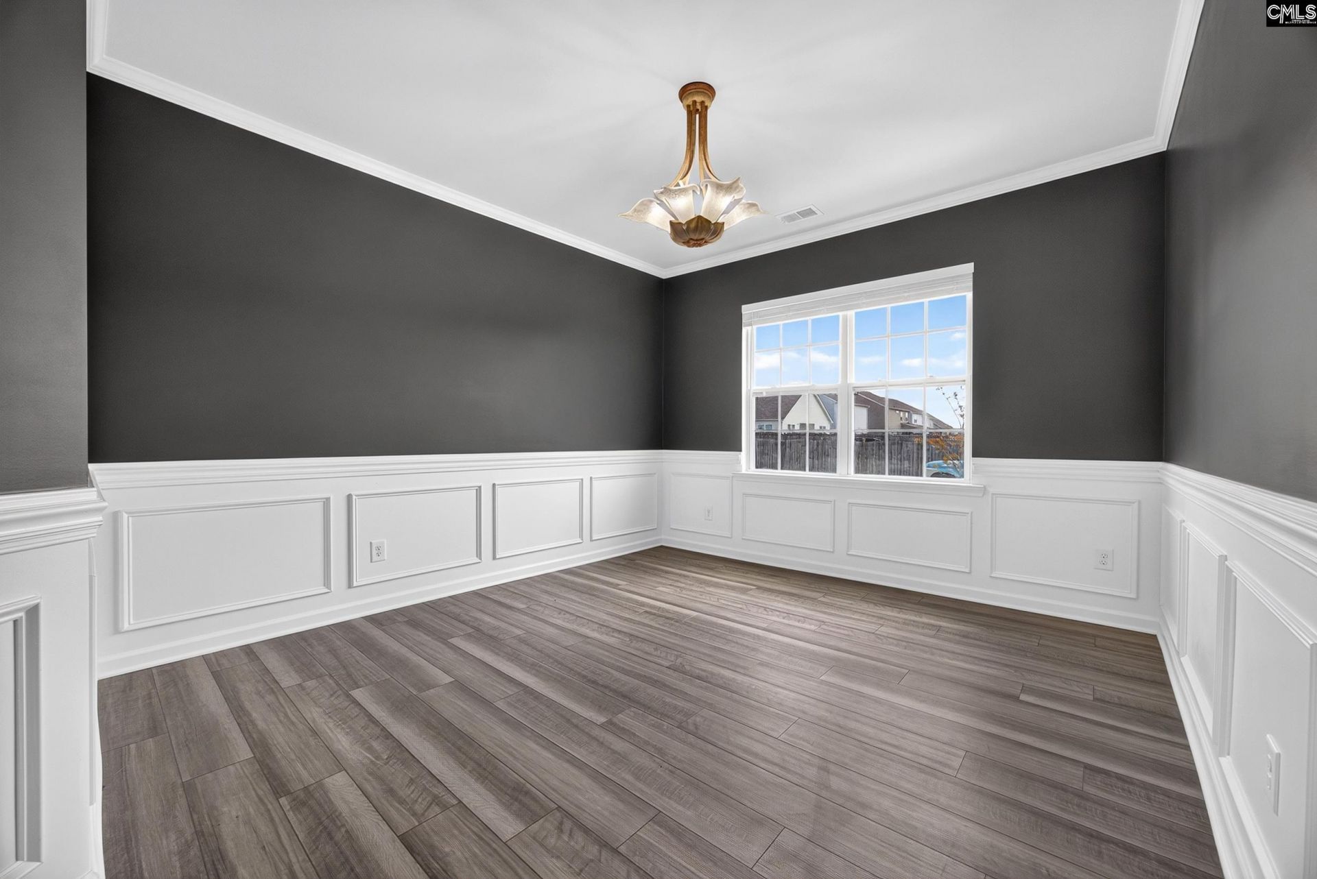 307 Broom Street Photo 8