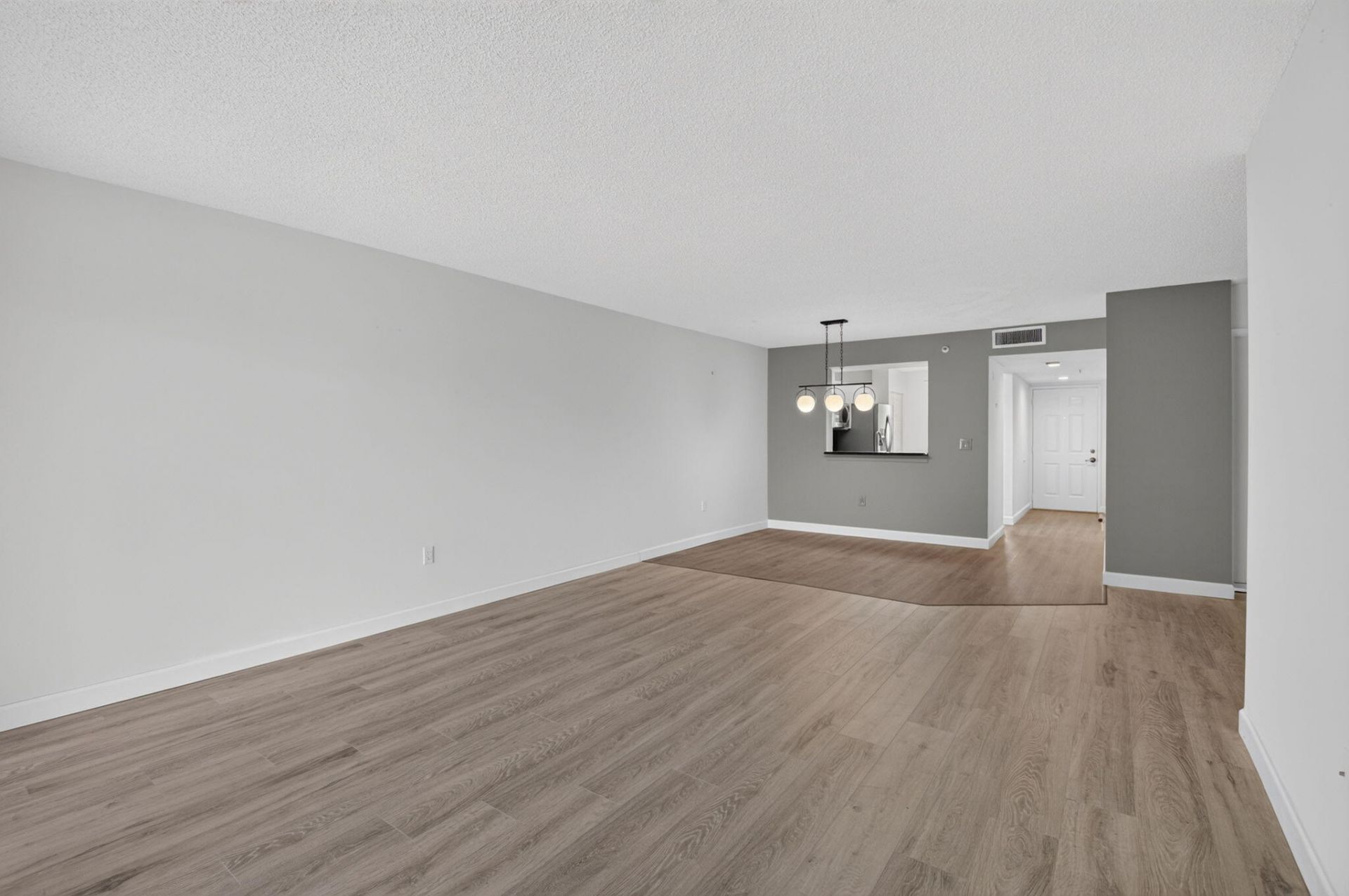 6080 Huntwick Terrace, Unit 405, Delray Beach, FL 33484 Photo