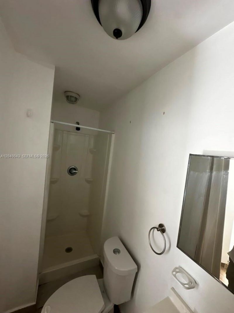 1201 NE 148th St , Unit B, Miami, FL 33161 Photo