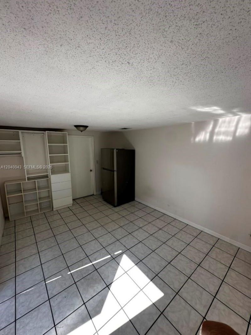 1201 NE 148th St , Unit B, Miami, FL 33161 Photo