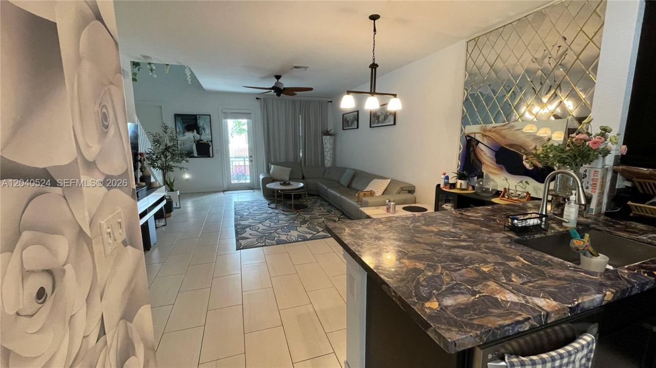 11618 SW 13th Ct, Pembroke Pines, FL 33025 Photo