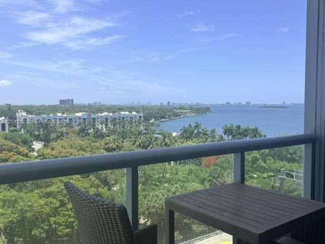 601 NE 36th St , Unit 803, Miami, FL 33137 Photo