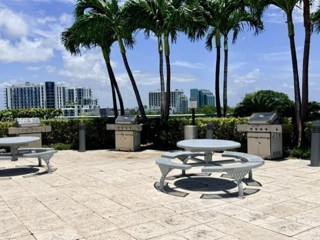 601 NE 36th St , Unit 803, Miami, FL 33137 Photo