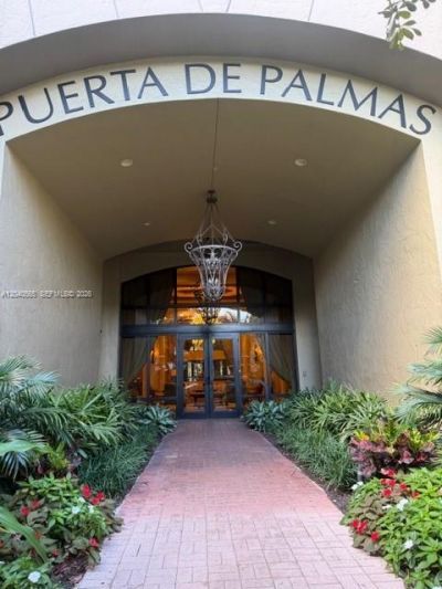 888 S Douglas Rd , Unit PH11, Coral Gables, FL 33134 Photo