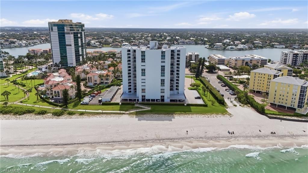 3951 Gulf Shore Blvd N, Unit 302, Naples, FL 34103 Photo