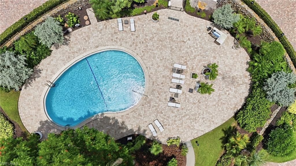 3951 Gulf Shore Blvd N, Unit 302, Naples, FL 34103 Photo