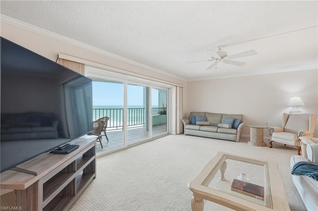 3951 Gulf Shore Blvd N, Unit 302, Naples, FL 34103 Photo