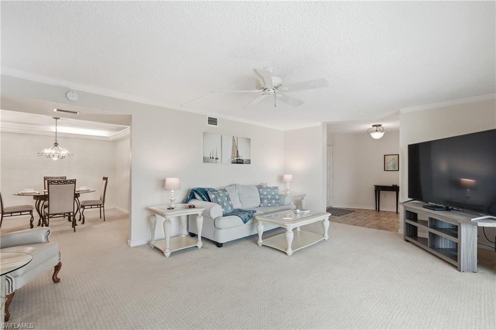 3951 Gulf Shore Blvd N, Unit 302, Naples, FL 34103 Photo