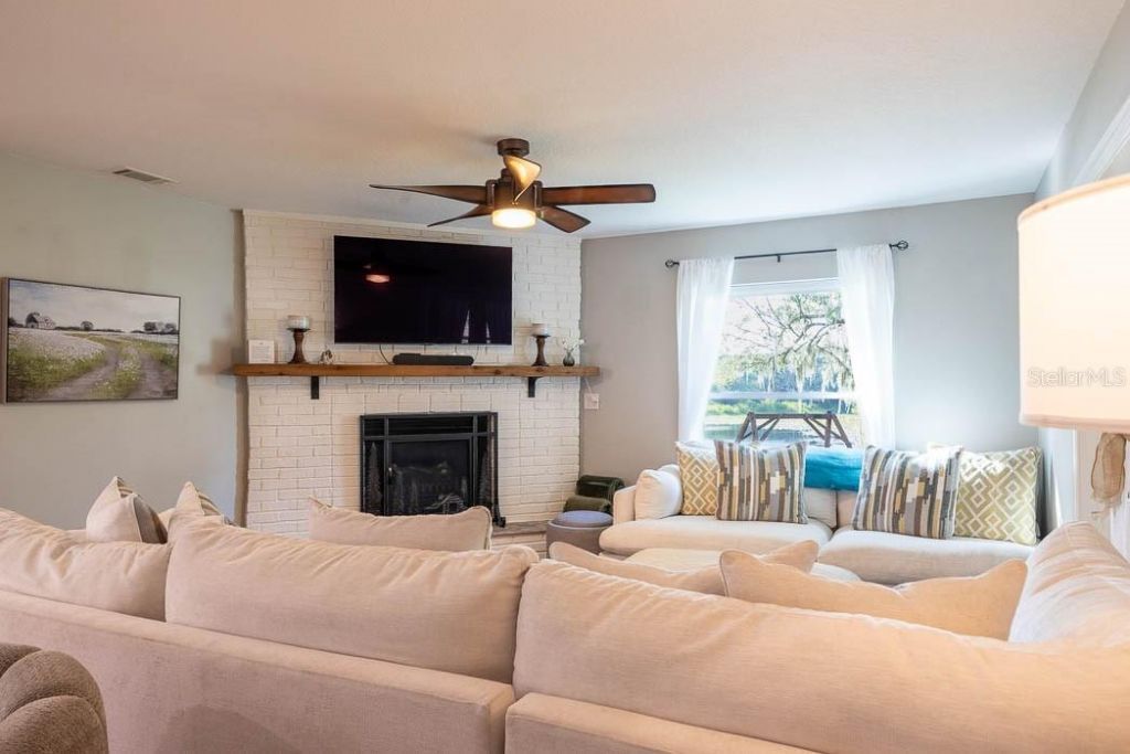 210 Westlake Drive, Lake Helen, FL 32744 Photo