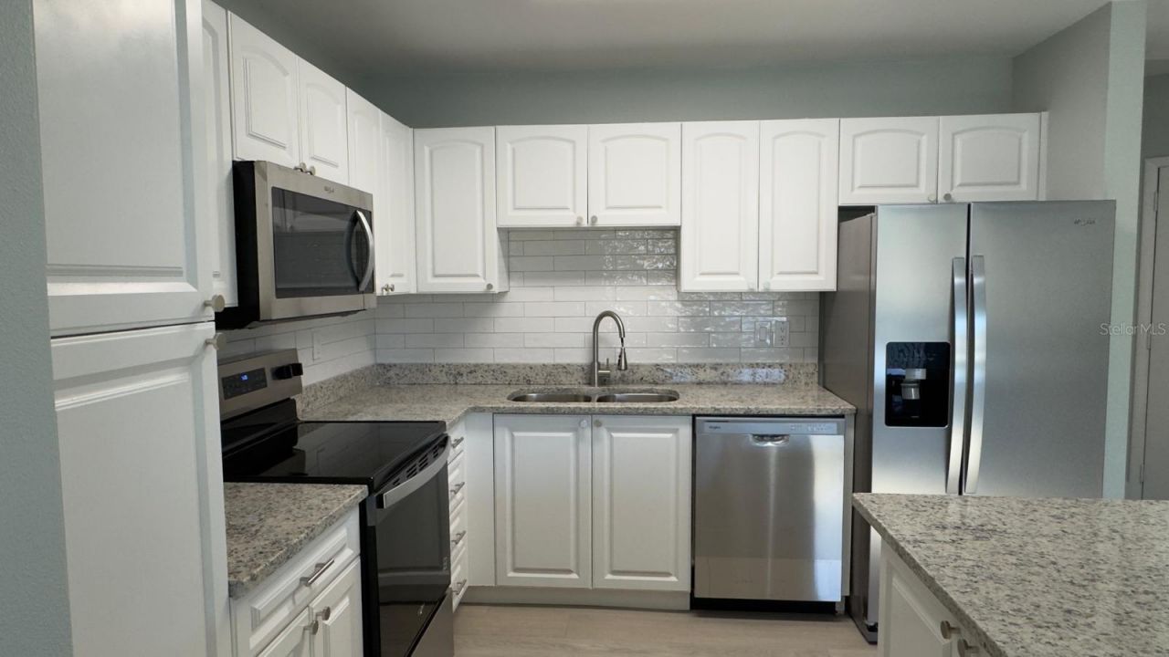4525 Park Lake Terrace S, Unit 4525, Bradenton, FL 34209 Photo